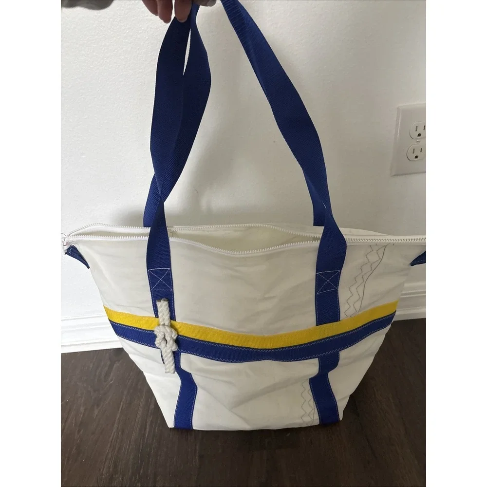 Sea Fever Gear Recycled Sailcloth Tote Bag Cape Cod Nautical Sailing Beach MINT